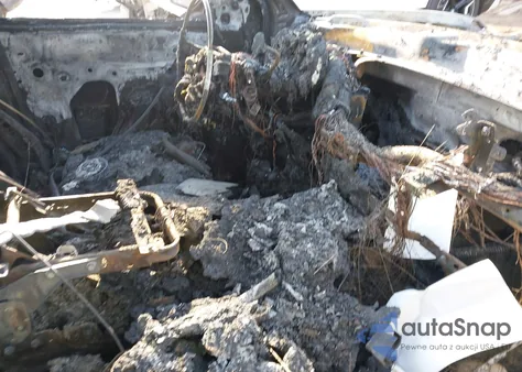 2018 Chevrolet Silverado 1500 2Lt из США, поврежденный, VIN 1GCVKREC6JZ231652